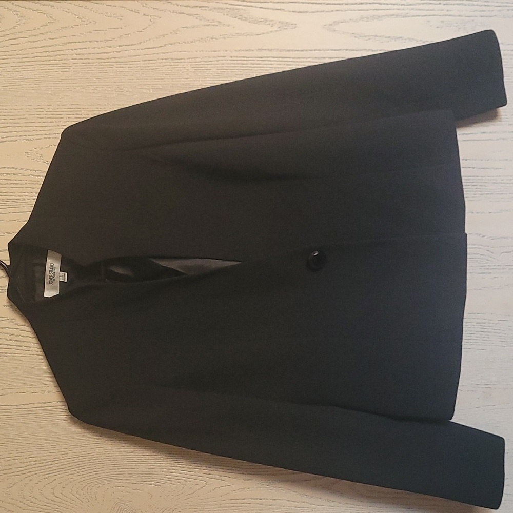 Jones Blazer black color